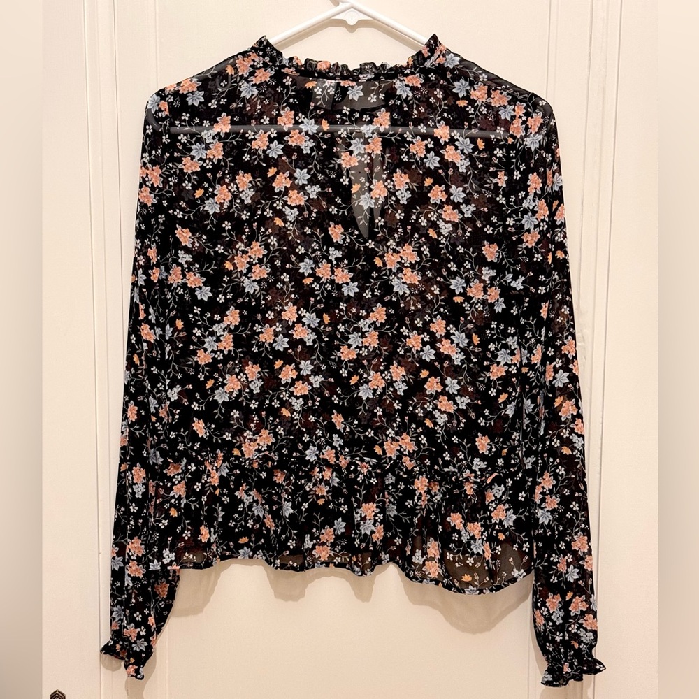 H&M Divided Black Floral Sheer Peplum Blouse – Size 4